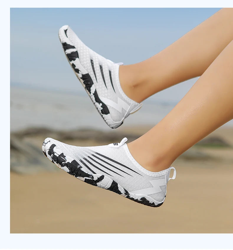 Water Shoes for Women Men Barefoot Quick-Dry Aqua Socks Lightweight Swim Shoes for Surfing Swimming Beach Sports Kayaking